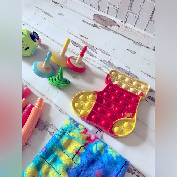 Mixed Sensory/Fidget lot - Picture 6 of 9